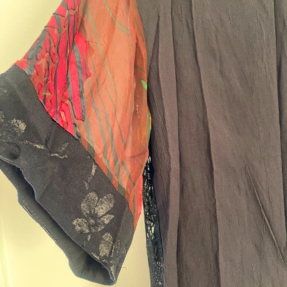 S.A.2 shirt for women size L  Trii color - Picture 4 of 5